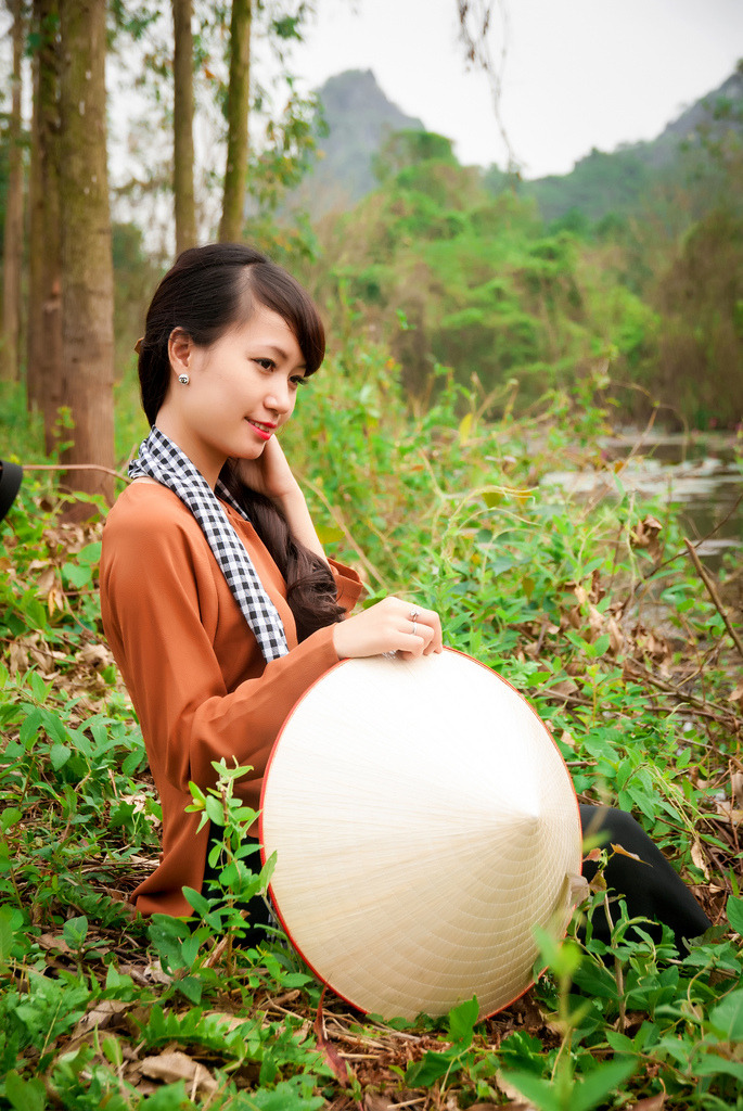 漂亮女房东满足了我